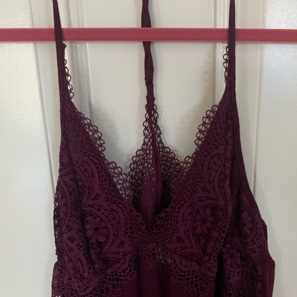 Victoria Secret - Picture 2 of 5
